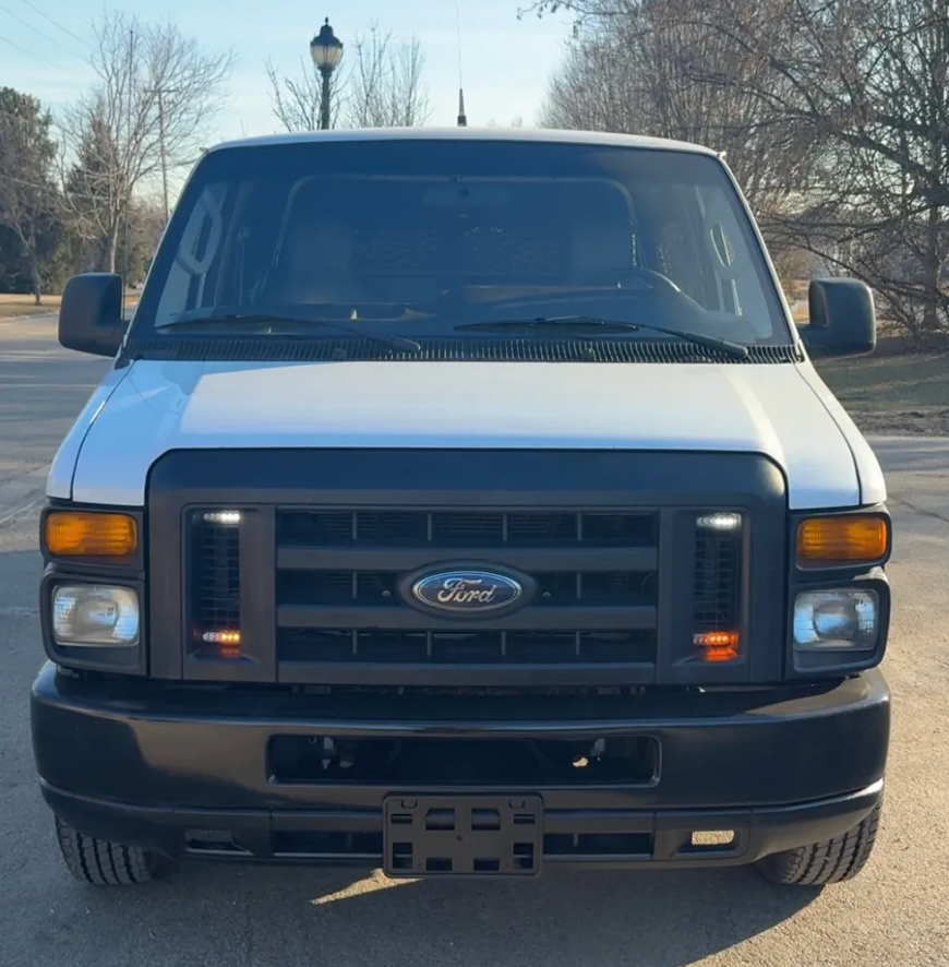 Ford E350 XLT Prison Transport Van